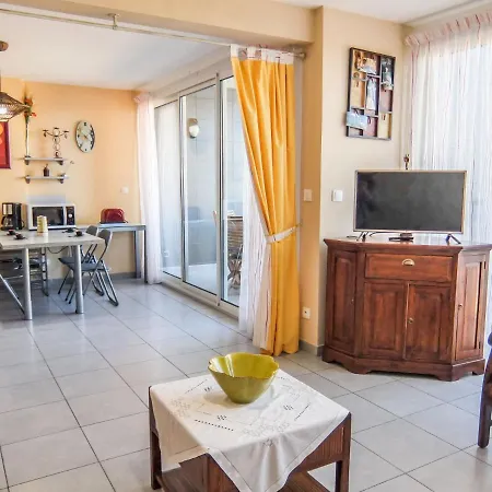 Les Glycines By Interhome Apartment *
