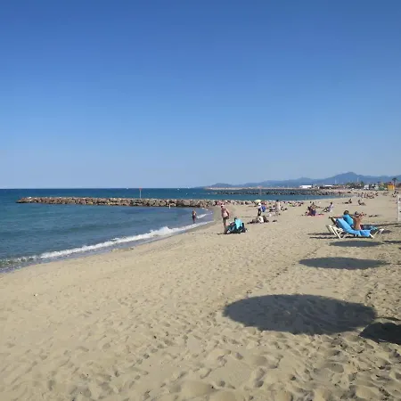 Apartment Les Glycines By Interhome Saint-Cyprien (Pyrenees-Orientales)